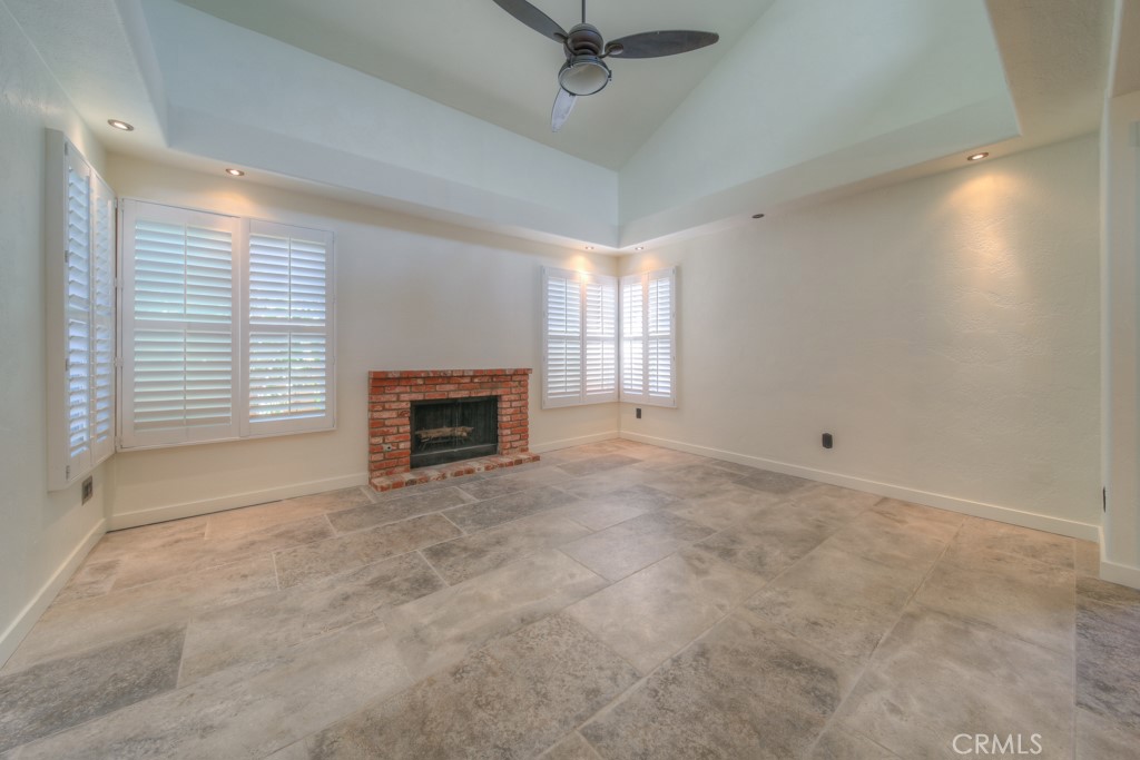 6589 Thunder Bay Trail Property Photo 10