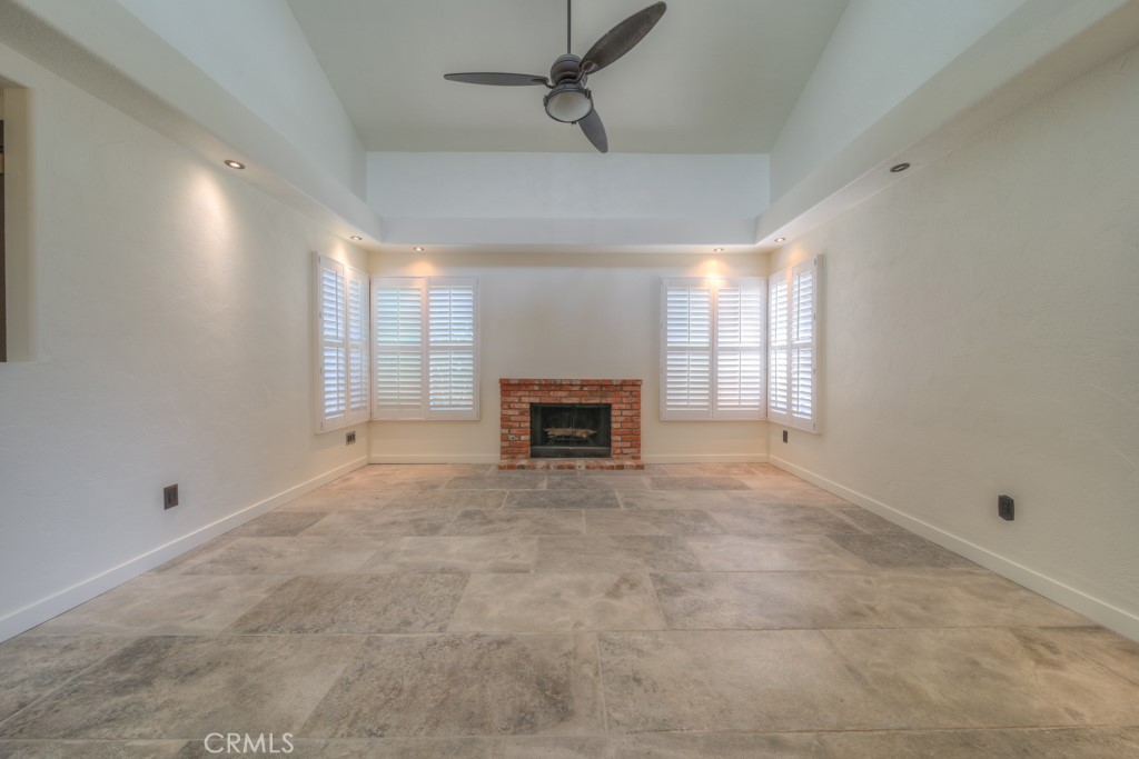 6589 Thunder Bay Trail Property Photo 11