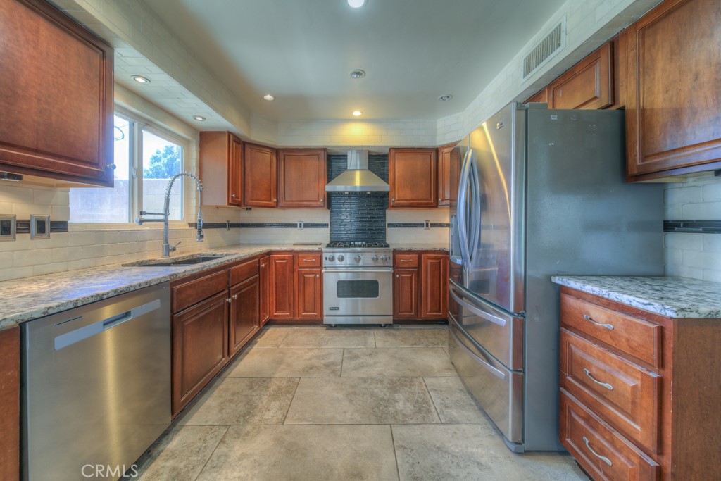 6589 Thunder Bay Trail Property Photo 23