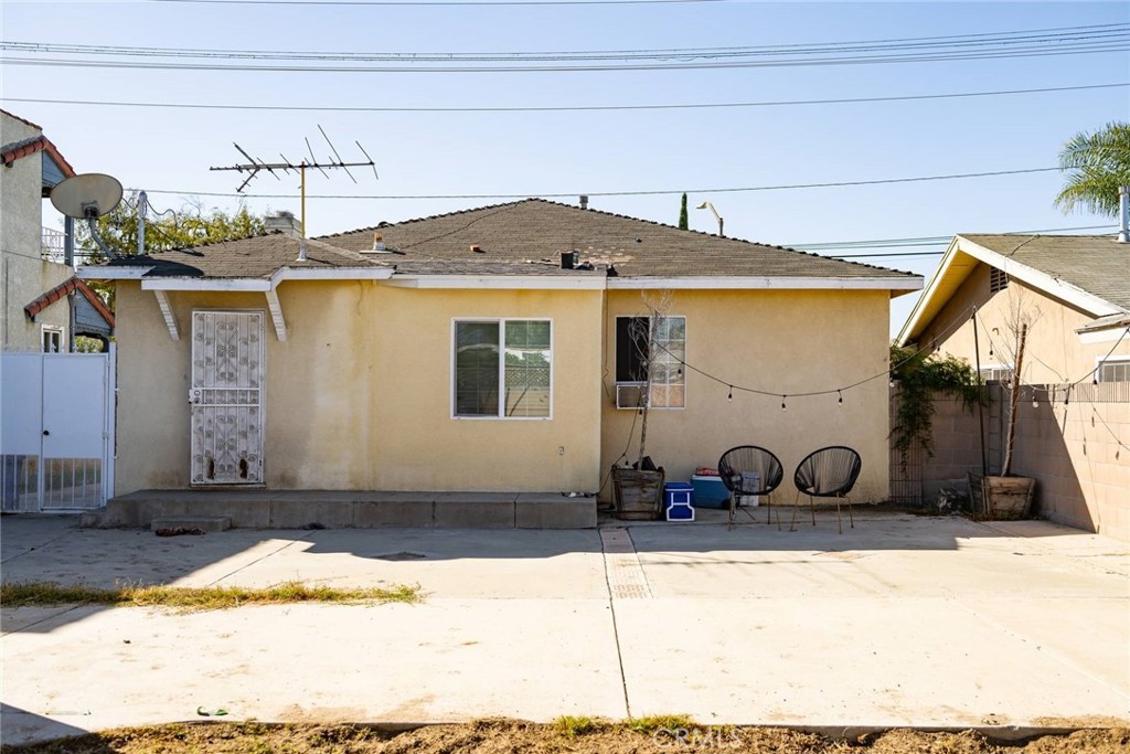 4027 Santa Ana Property Photo 17