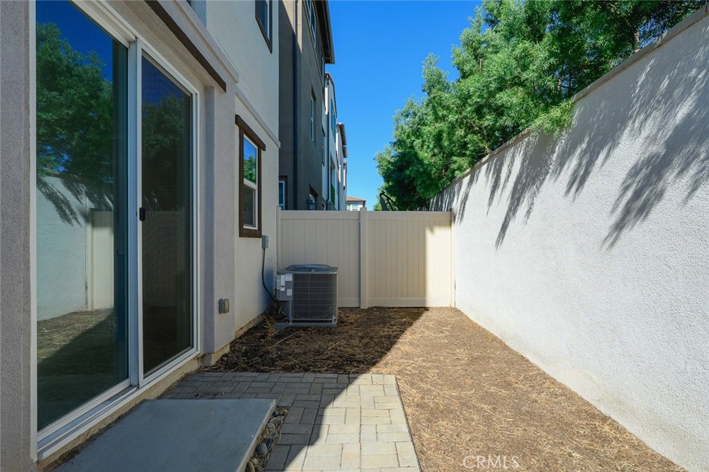 3037 Tallahassee Property Photo 10