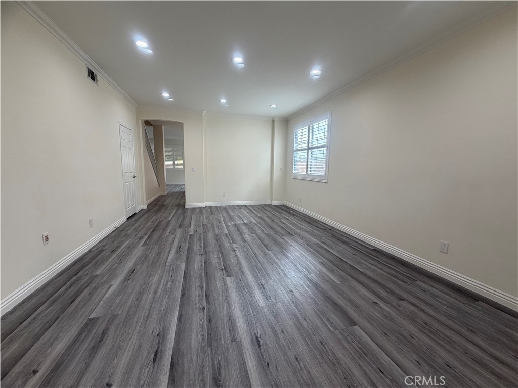 6939 Fontaine Property Photo 2