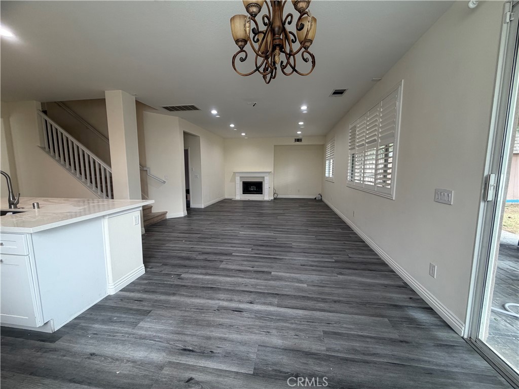 6939 Fontaine Property Photo 5