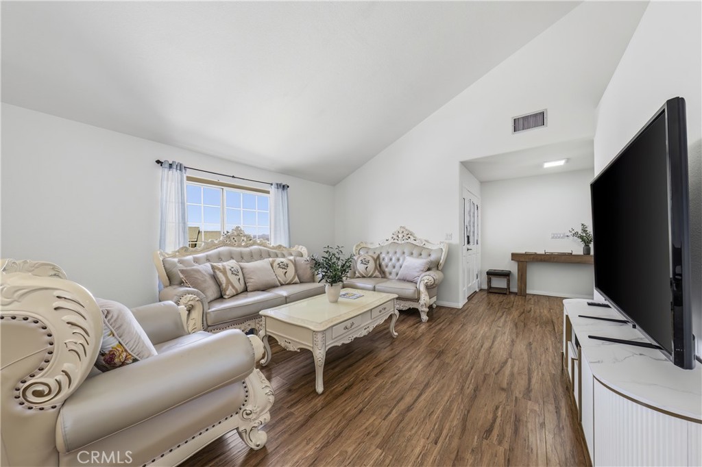 20122 Candleflame Court Property Photo 6