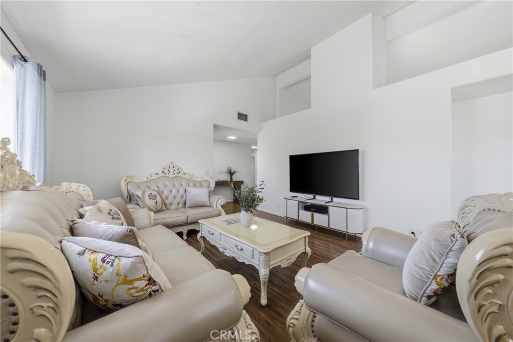 20122 Candleflame Court Property Photo 7