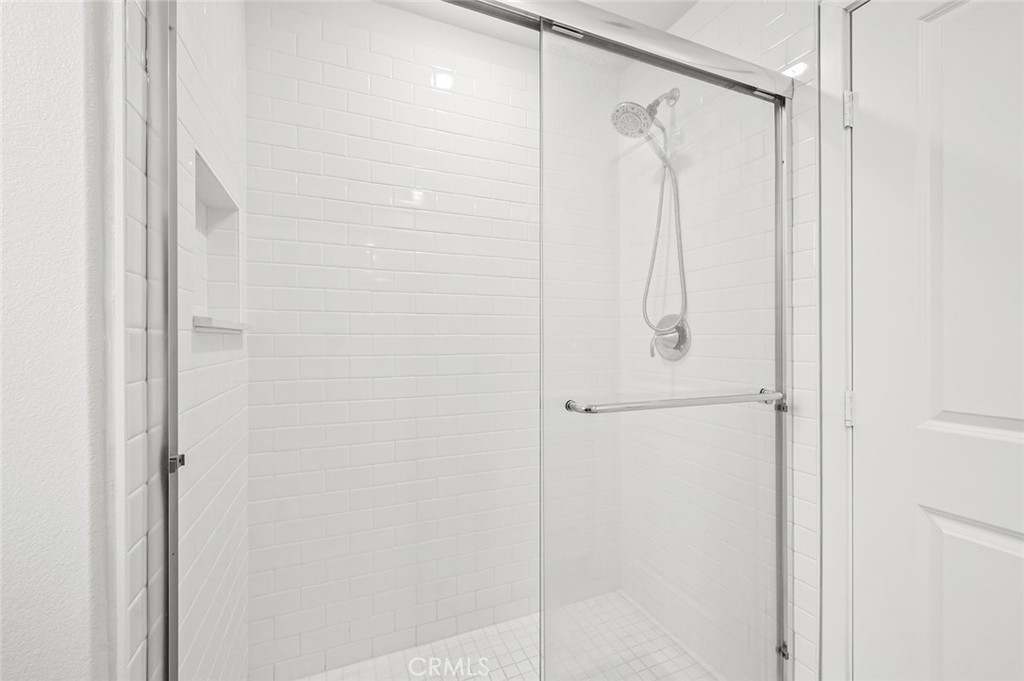 875 Walnut Terrace Property Photo 22