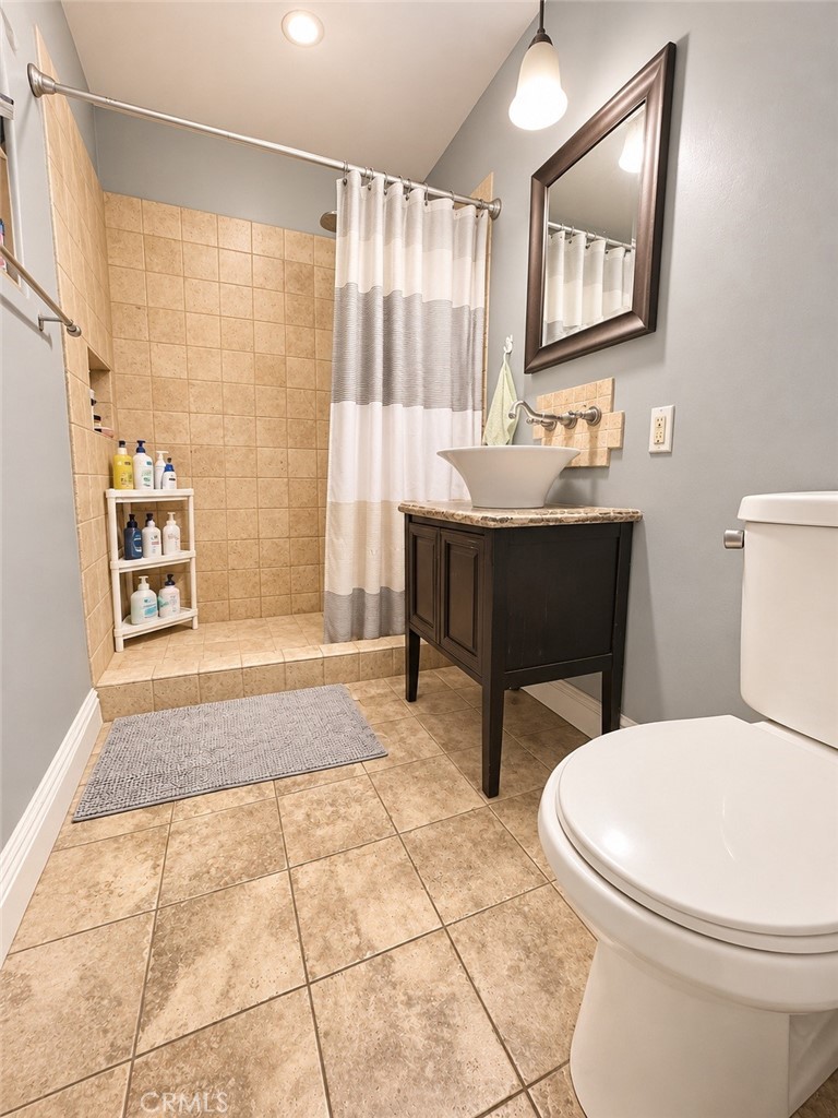 3633 Cosbey Property Photo 10