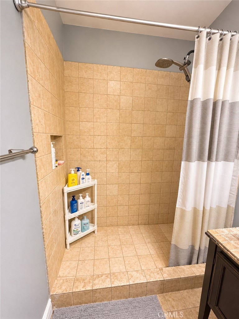 3633 Cosbey Property Photo 11