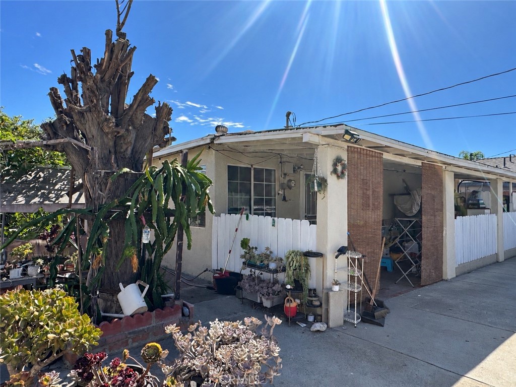 3633 Cosbey Property Photo 18