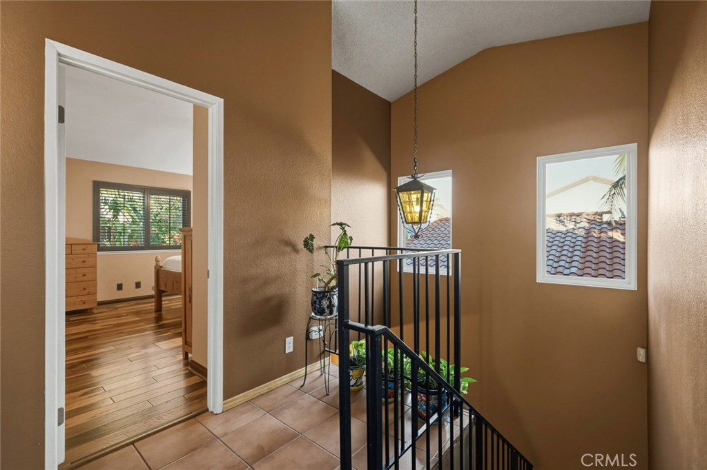 9728 Woodleaf Property Photo 14