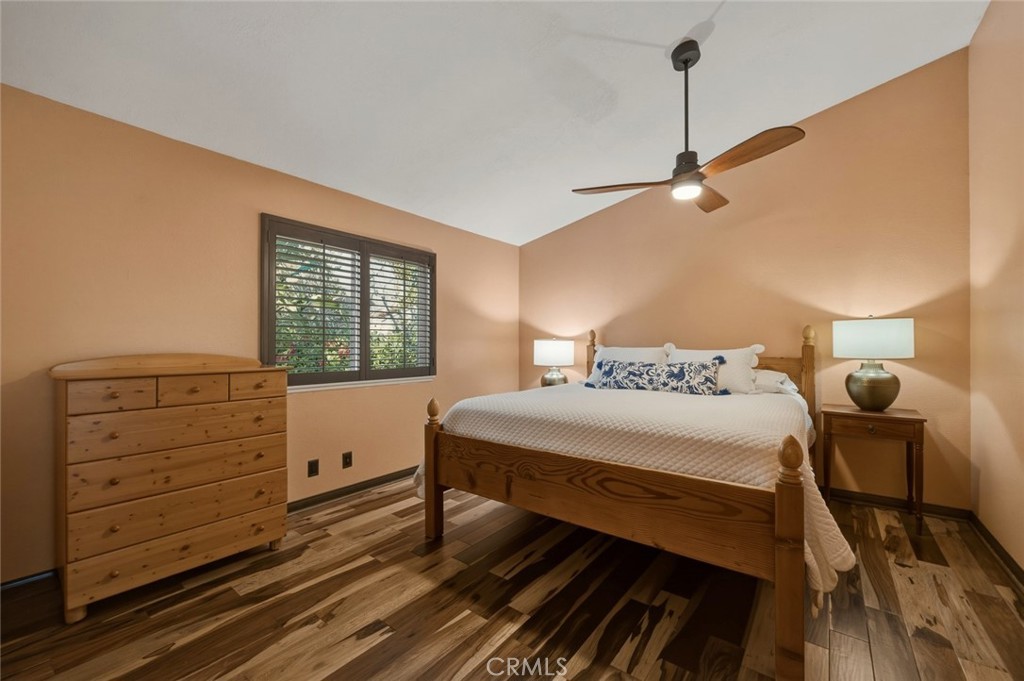 9728 Woodleaf Property Photo 19