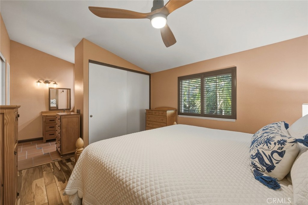 9728 Woodleaf Property Photo 20