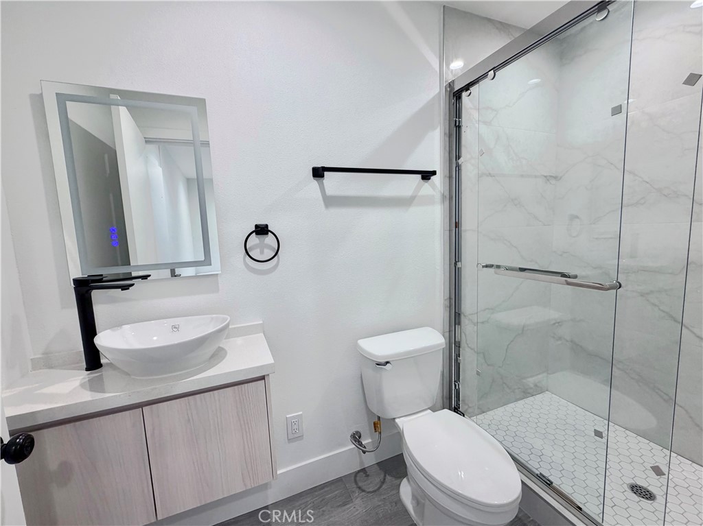 3020 S Normandie Avenue Property Photo 17