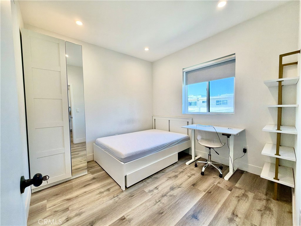 3020 S Normandie Avenue Property Photo 31