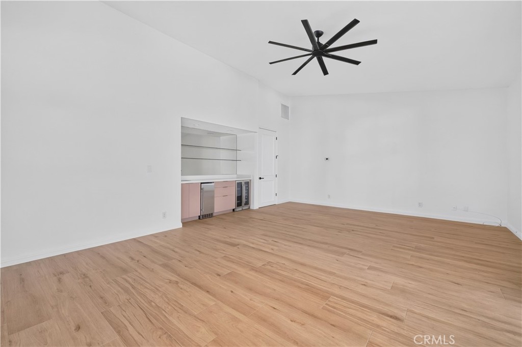 47215 Heliotrope Property Photo 13