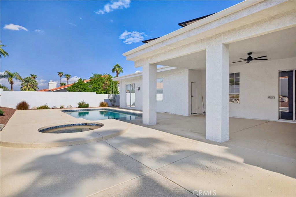 47215 Heliotrope Property Photo 24