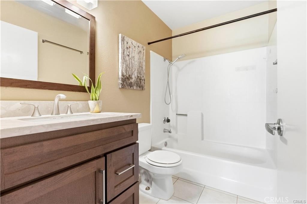 28 Jefferson Property Photo 10