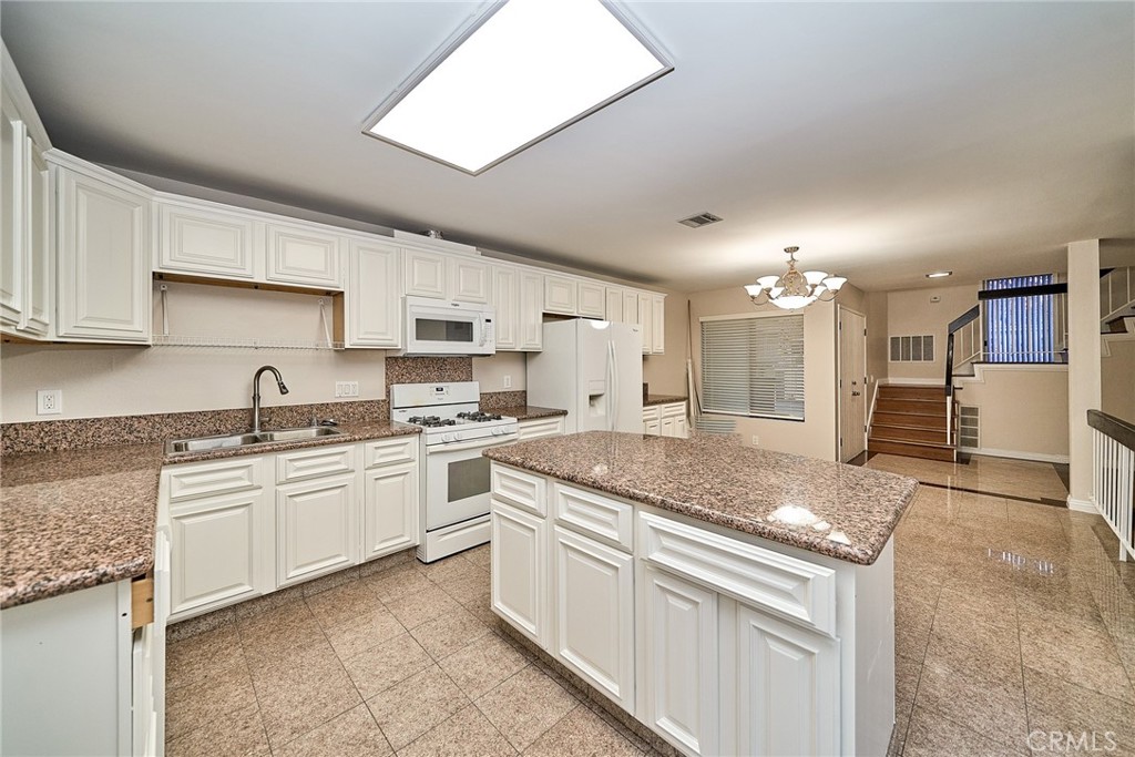 16254 Sierra Pass Way Property Photo 1