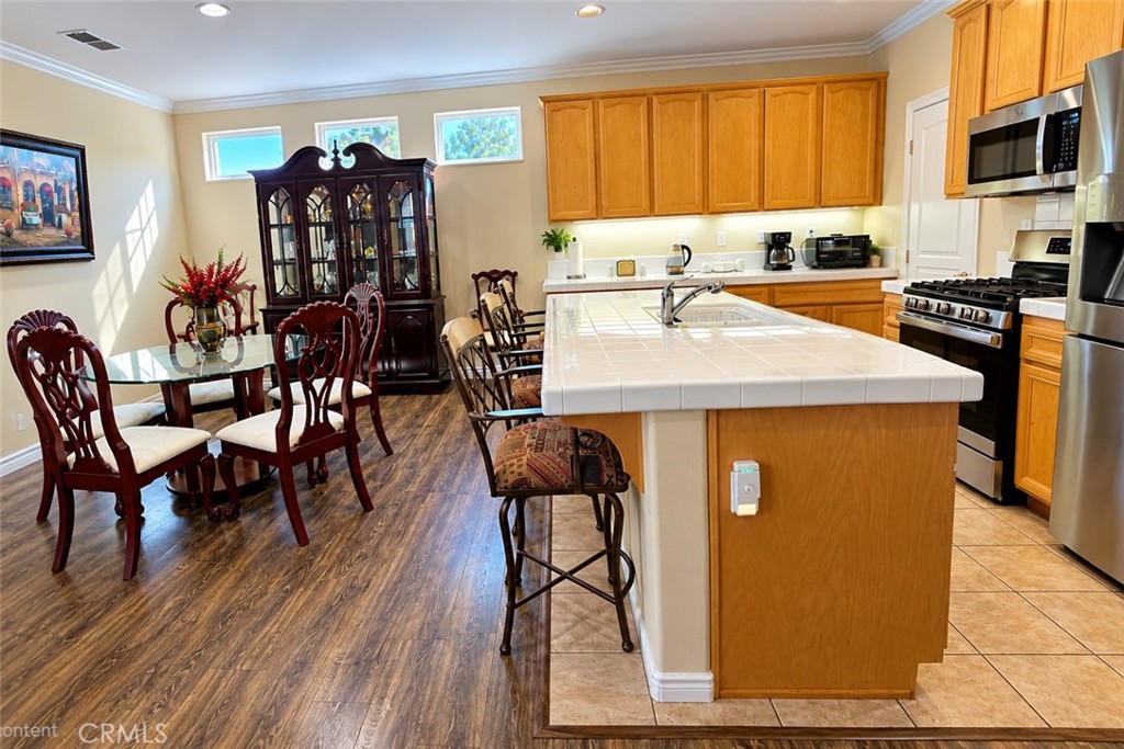 1593 Quiet Creek Property Photo 6