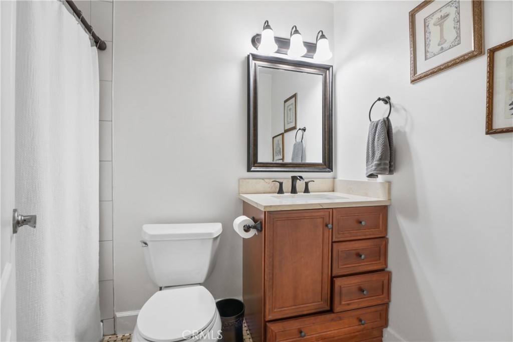 16500 Abascal Property Photo 8