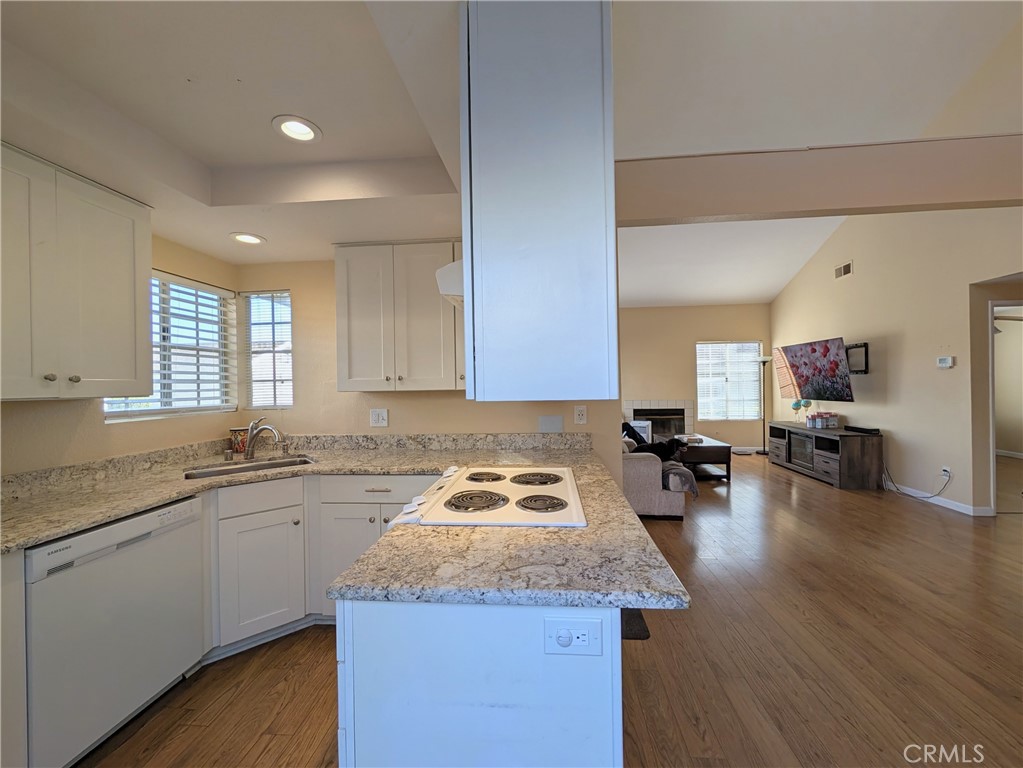 346 Riverview Way Property Photo 2