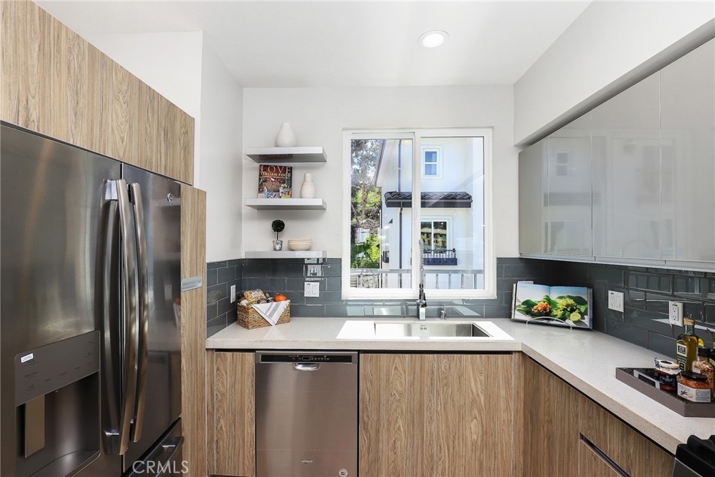 27 Turnberry Lane Property Photo 16