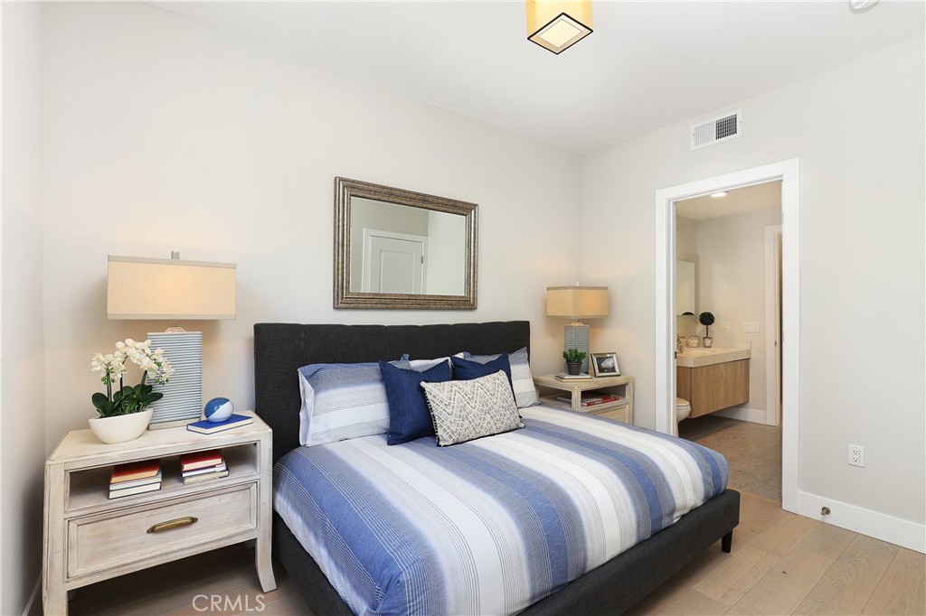 27 Turnberry Lane Property Photo 42