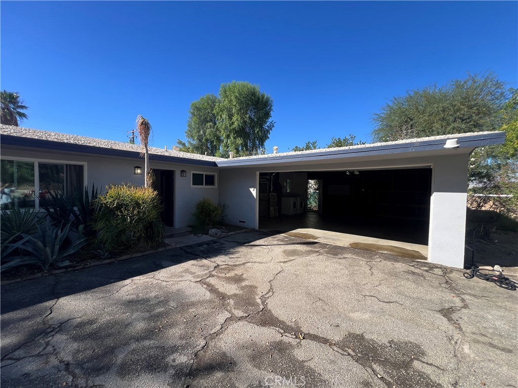 44575 Deep Canyon Property Photo 1