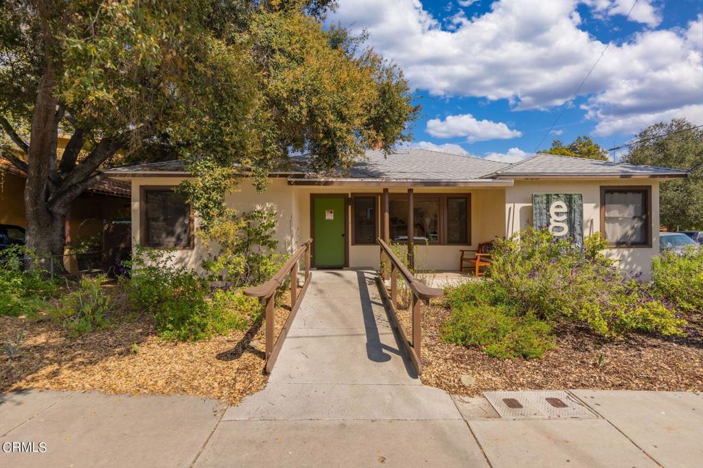 302 N Montgomery Street Property Photo 1