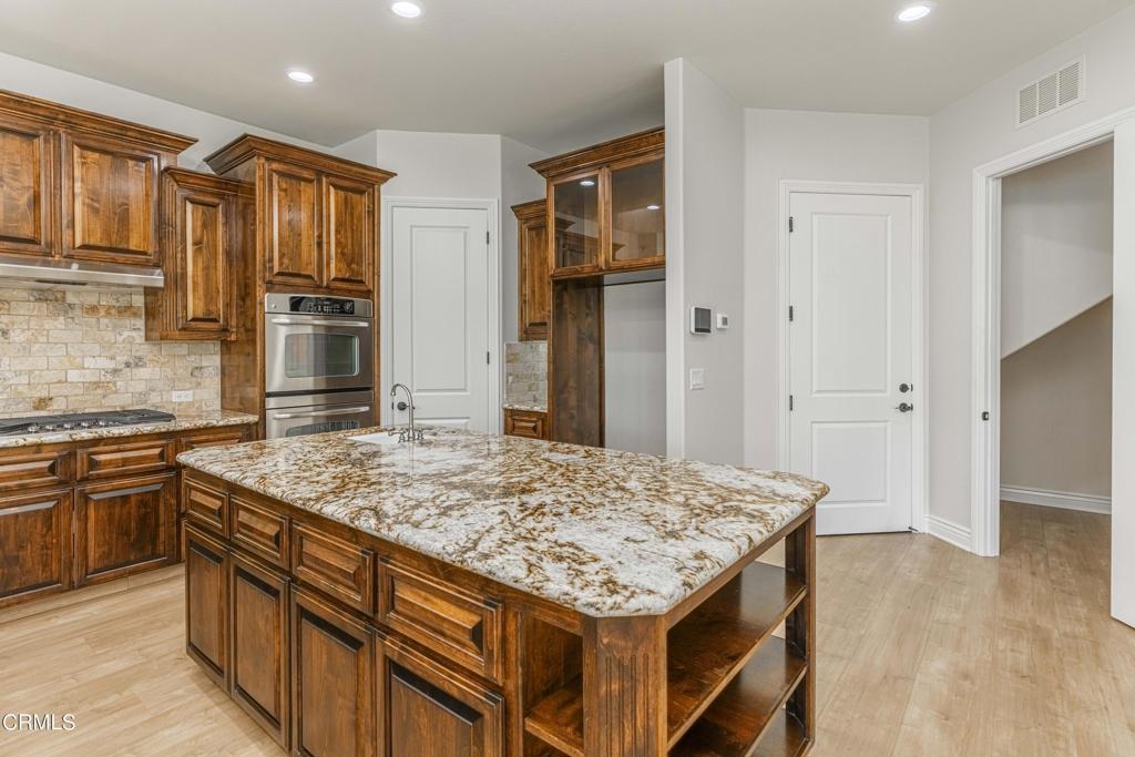 2416 Edingal Drive Property Photo 15