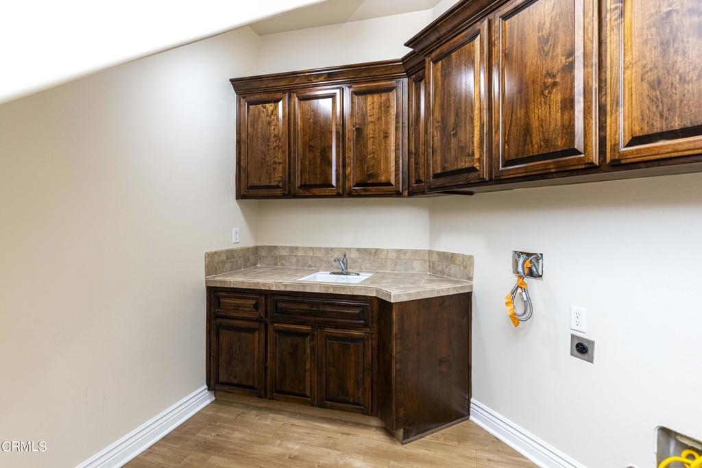2416 Edingal Drive Property Photo 20
