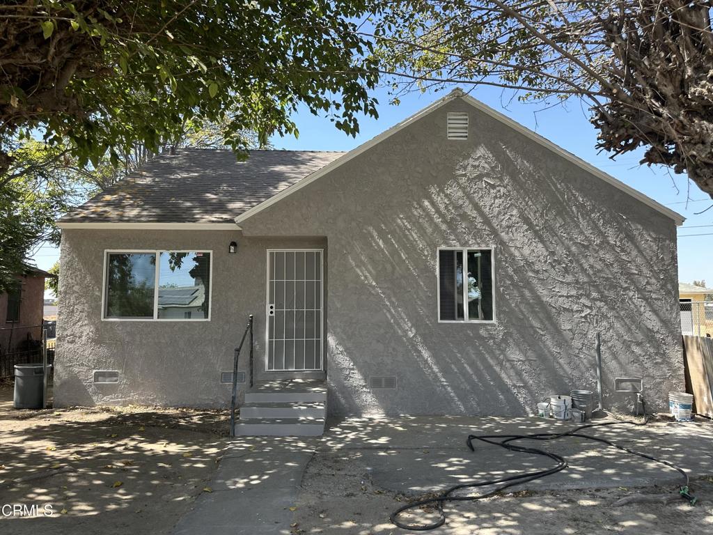 209 T Street Property Photo 1