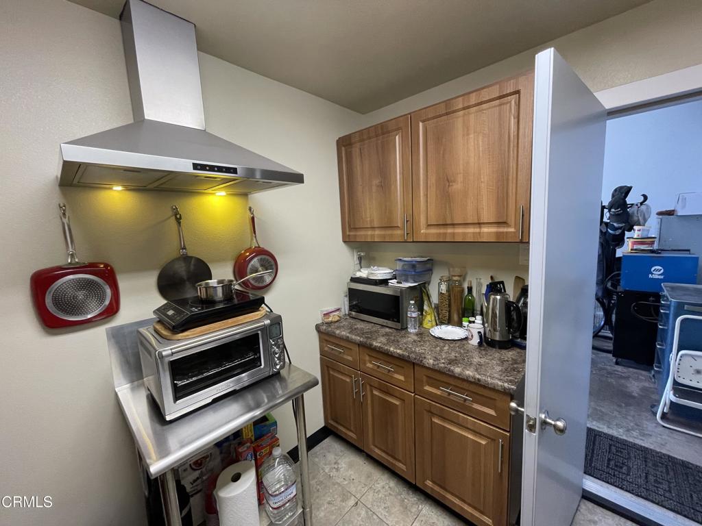 2790 Sherwin Avenue 10 Property Photo 14