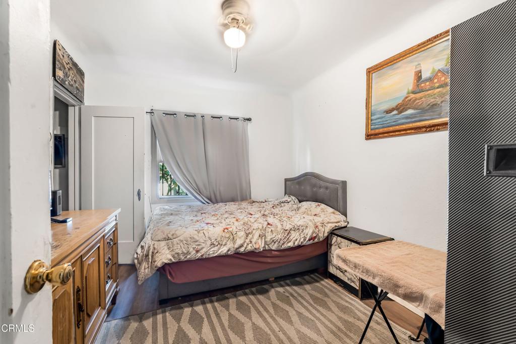 2701 S La Brea Avenue Property Photo 36