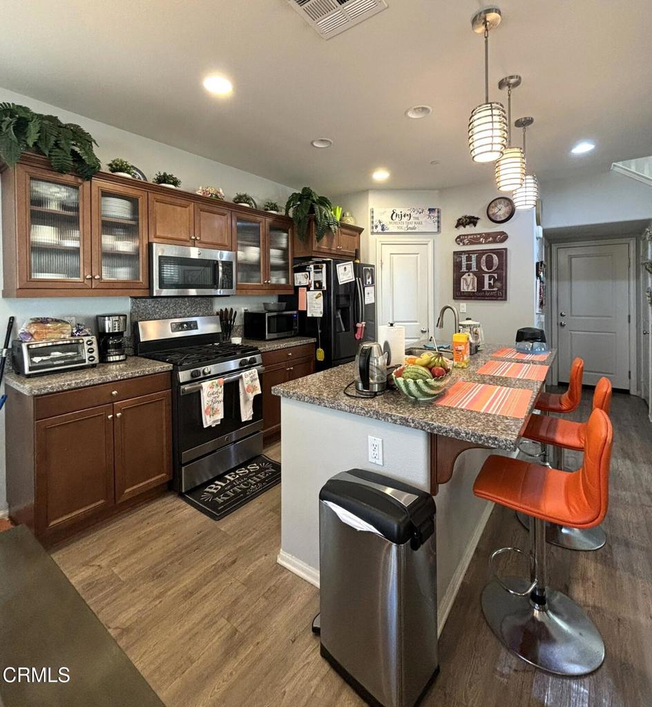 185 Rosewood Street Property Photo 4