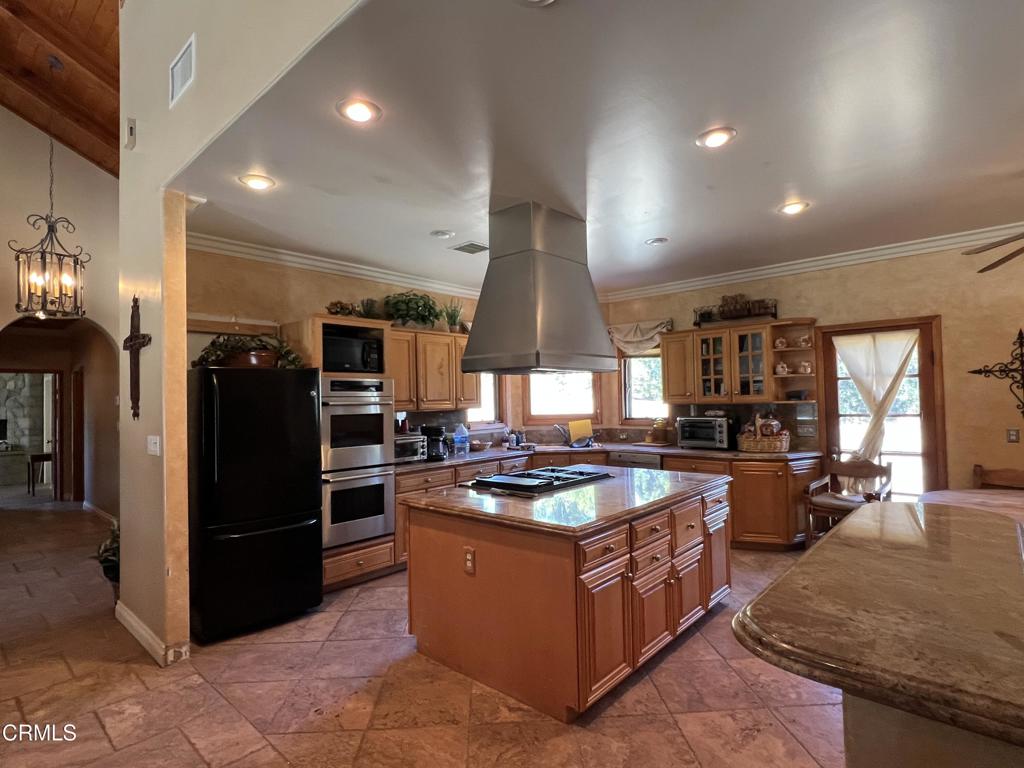 6351 Turfway Road Property Photo 1
