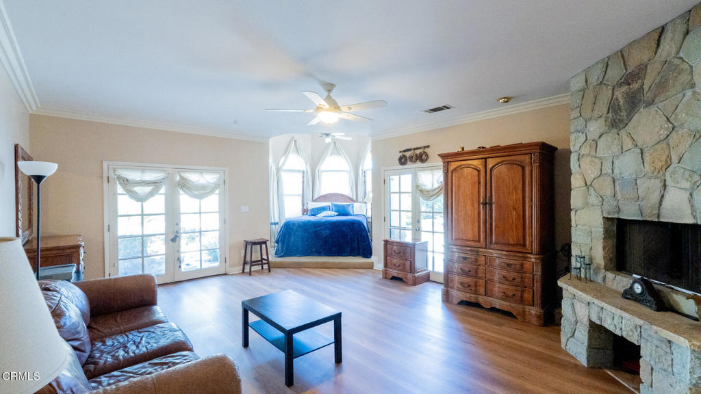 6351 Turfway Road Property Photo 32