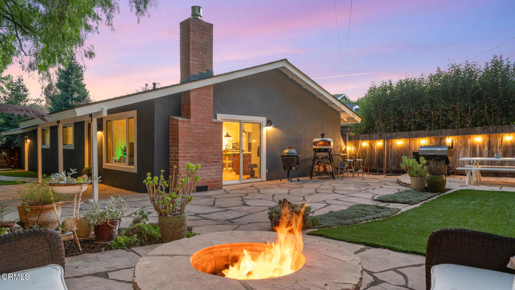 1189 Faraday Street Property Photo