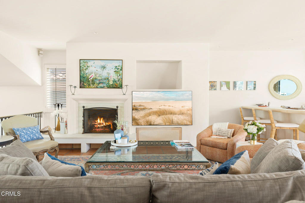 1571 Mandalay Beach Road Property Photo 14