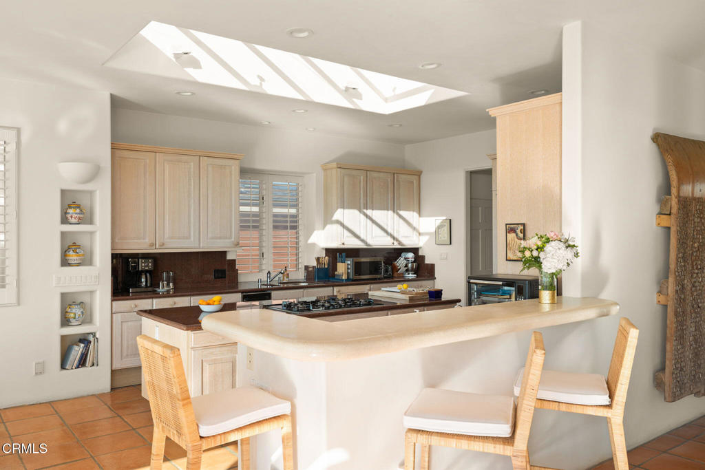 1571 Mandalay Beach Road Property Photo 32