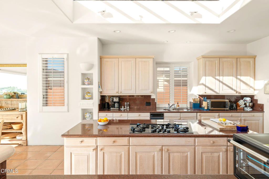 1571 Mandalay Beach Road Property Photo 42