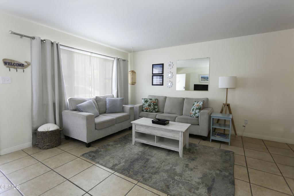 1100 Shelburn Lane Property Photo 4