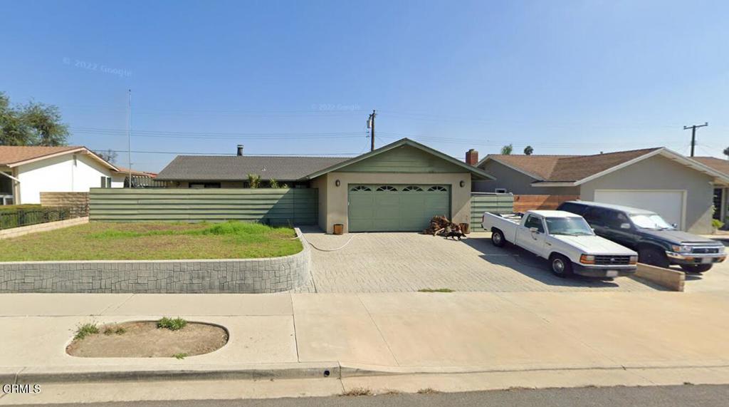 230 Baker Avenue Property Photo