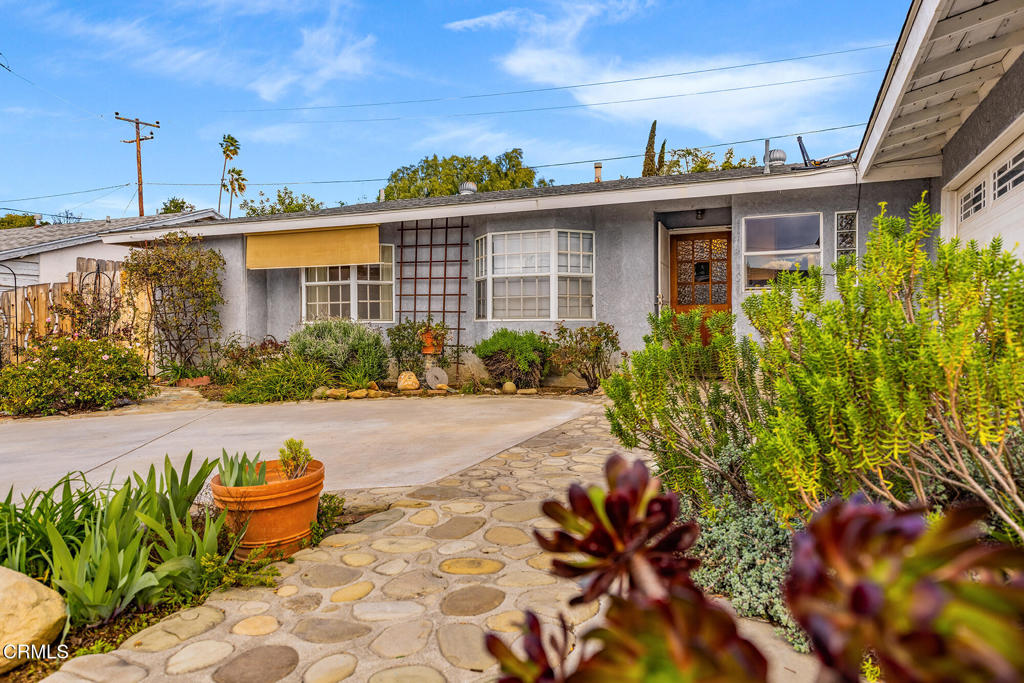 40 Almond Avenue Property Photo