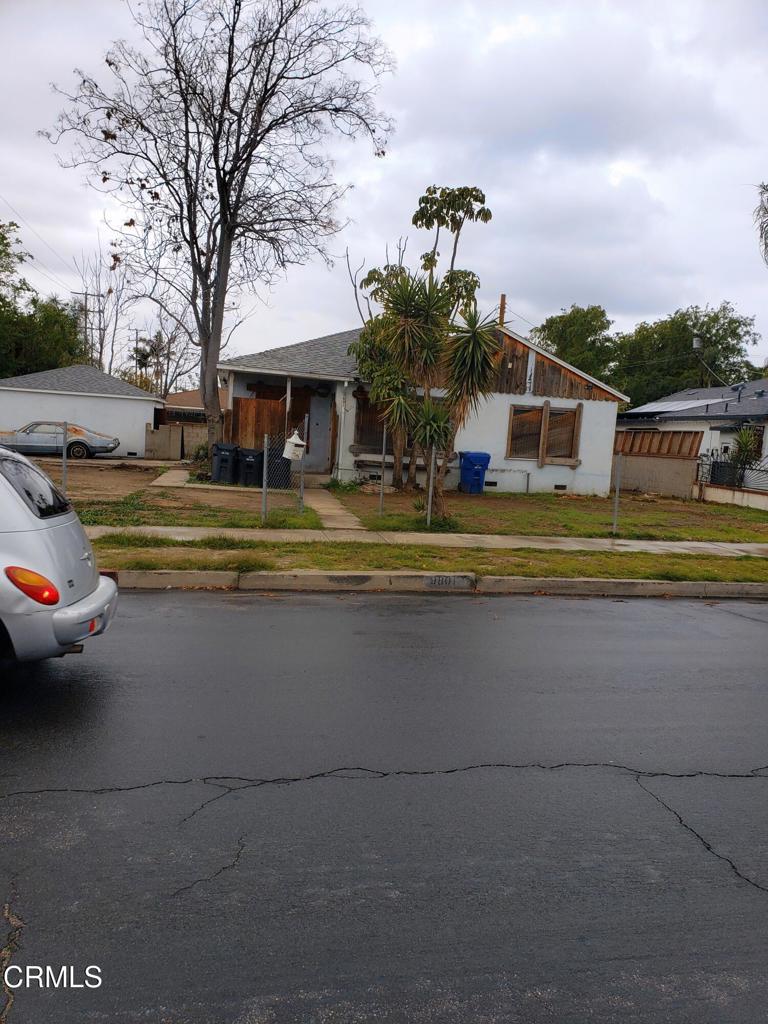 9801 Beachy Avenue Property Photo