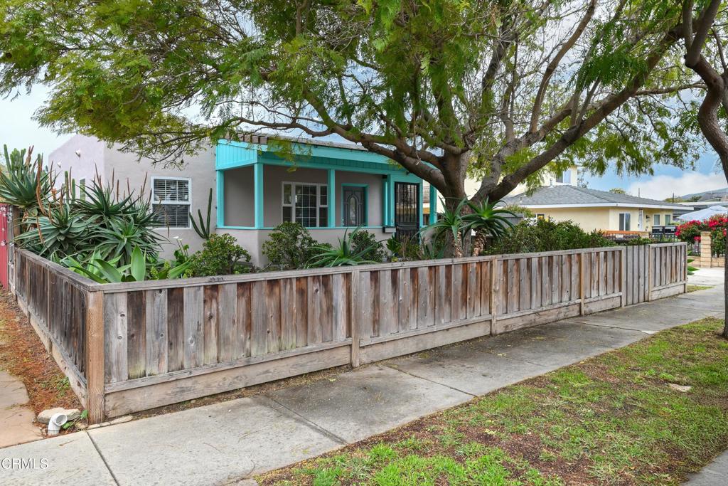 226 El Medio Street Property Photo