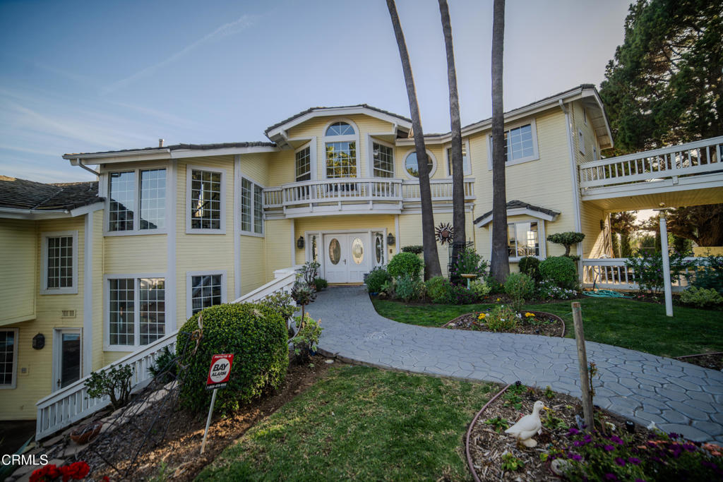 Santa Paula Real Estate Listings Main Image