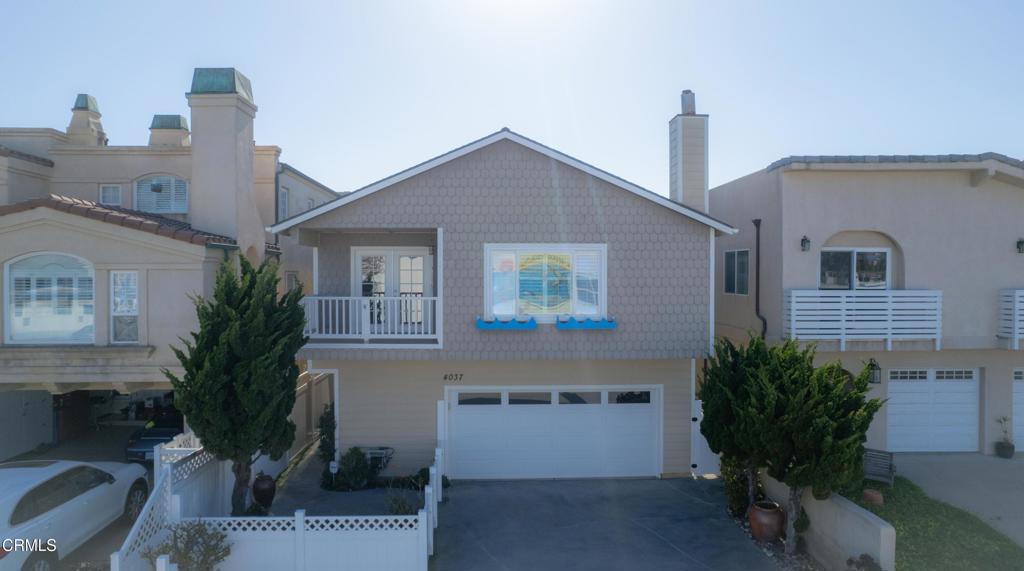 4037 Sunset Lane Property Photo