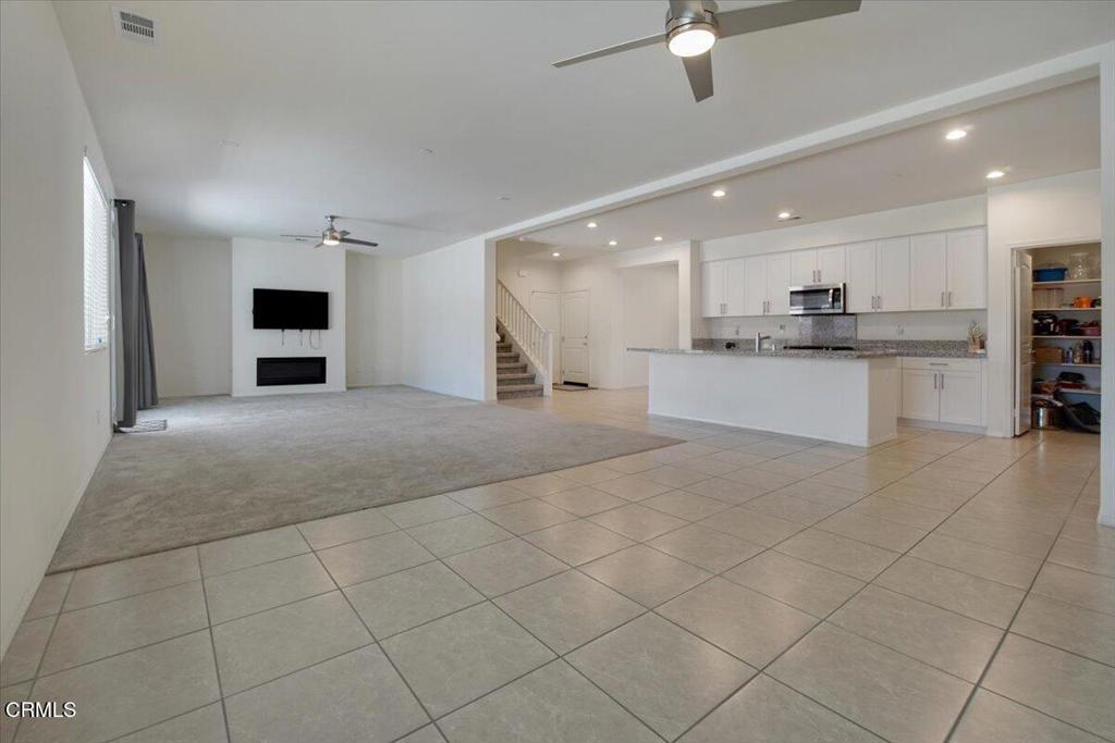 6671 Mirna Avenue Property Photo 8