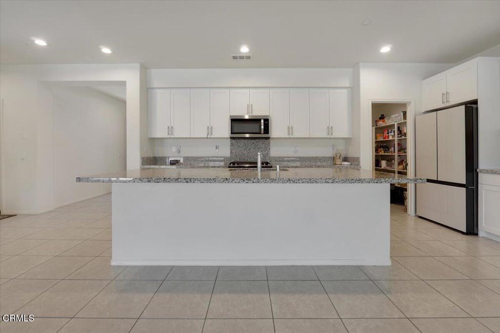 6671 Mirna Avenue Property Photo 14
